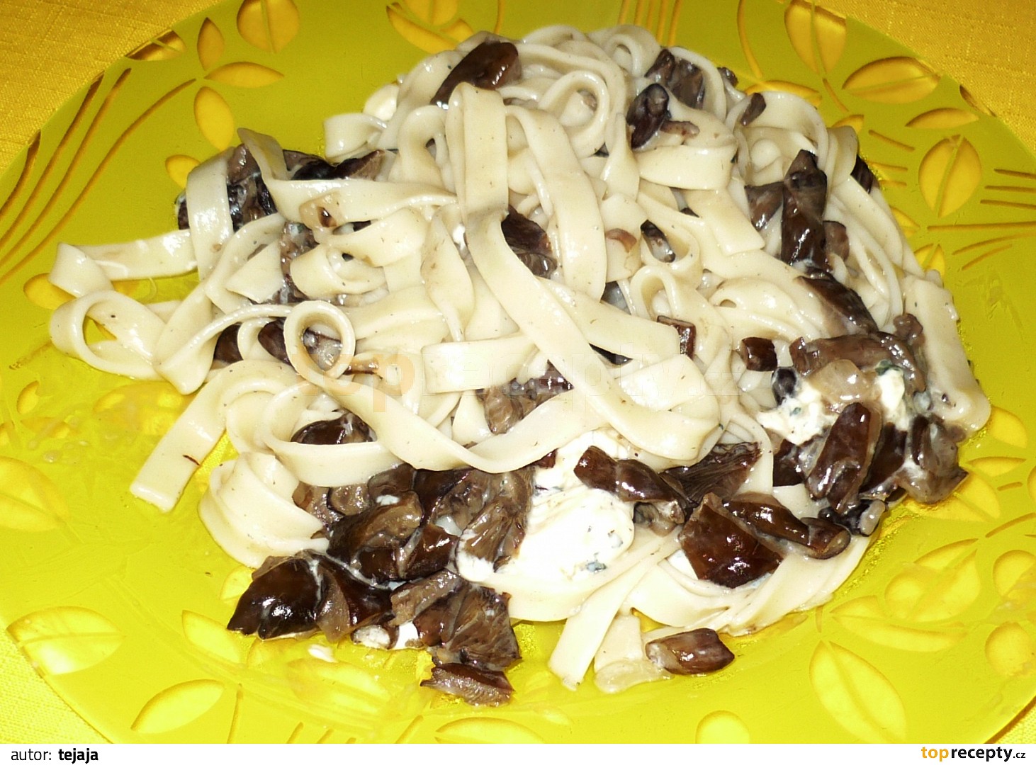 Tagliatelle Con Funghi Nudle S Houbami Recept Toprecepty Cz