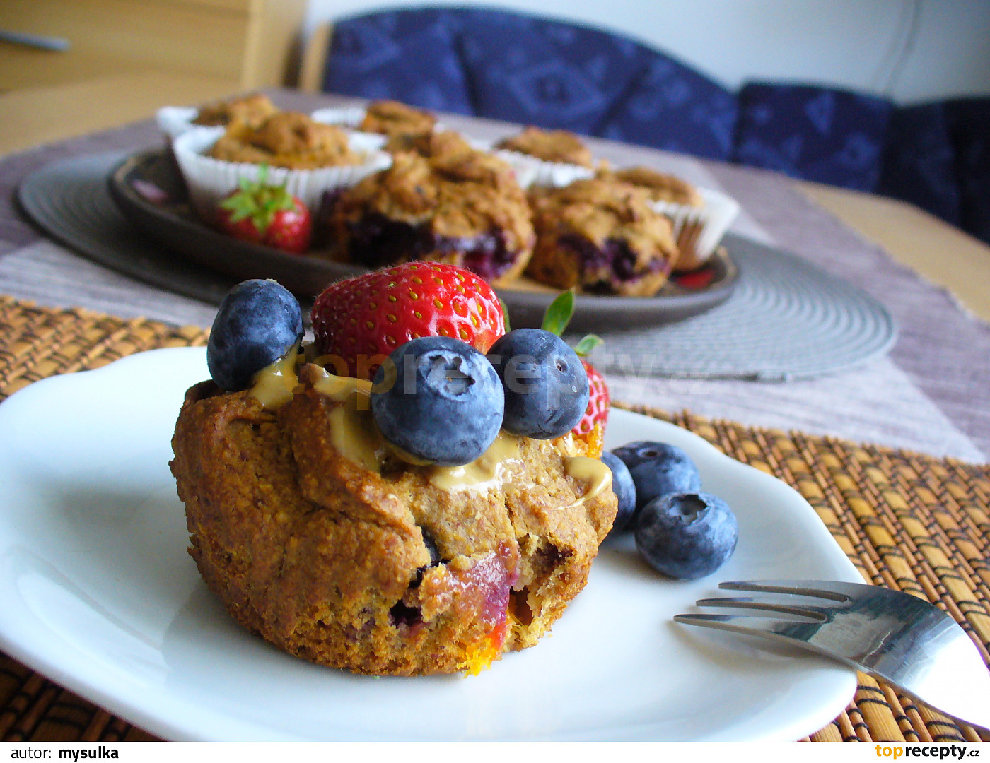 Datlové muffiny s ovocem recept TopRecepty cz