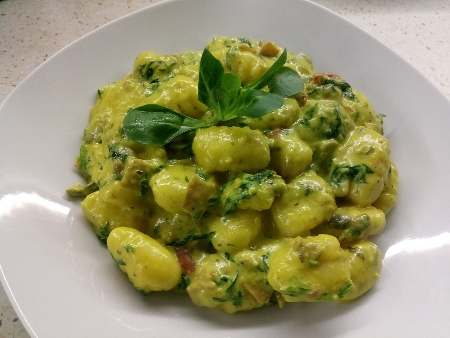 Gnocchi s listovým špenátem recept TopRecepty cz