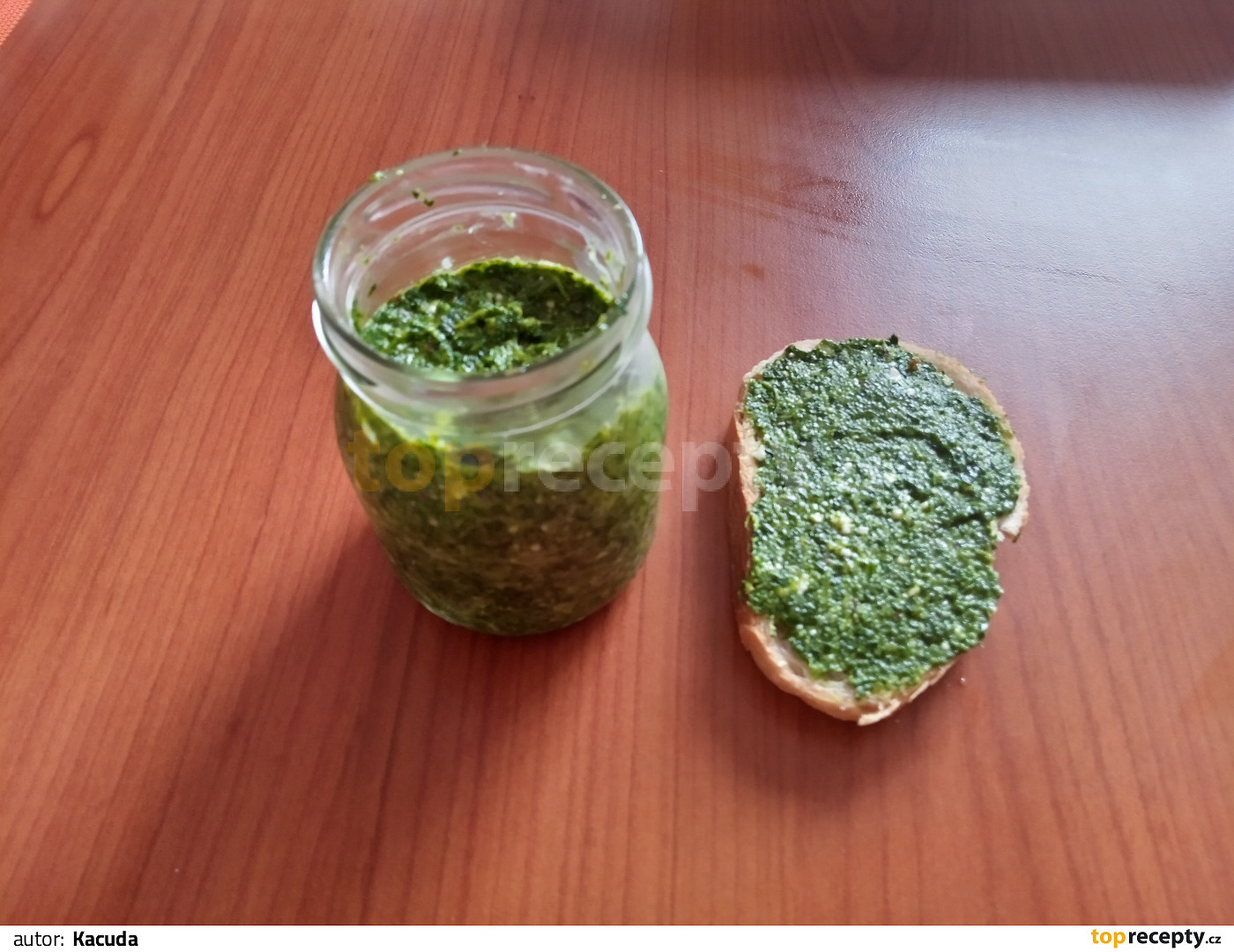 Pen Tov Pesto S Bazalkou Recept Toprecepty Cz