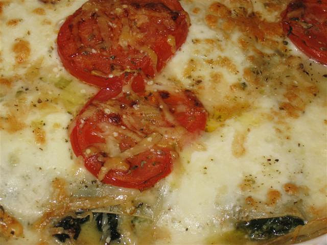 Italské lasagne s listovým špenátem, mozzarellou a parmazánem -  
